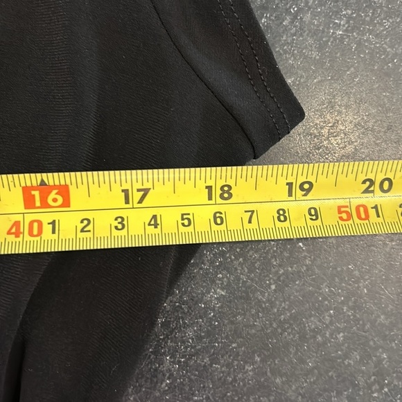 Faux wrap dress made in 🇨🇦 - Picture 6 of 7